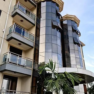 eric-wilkins-apartments.about-kampalahotels.com/