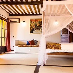 hotel-le-bougainviller.about-kampalahotels.com/