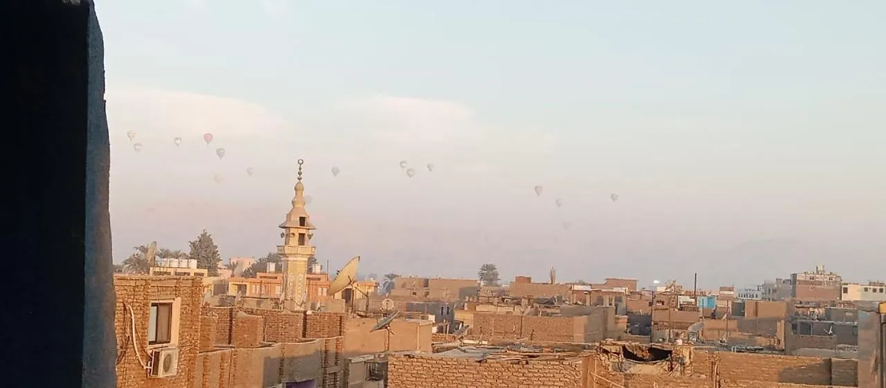 Grand Hotel &Hostel Luxor Bed & Breakfast